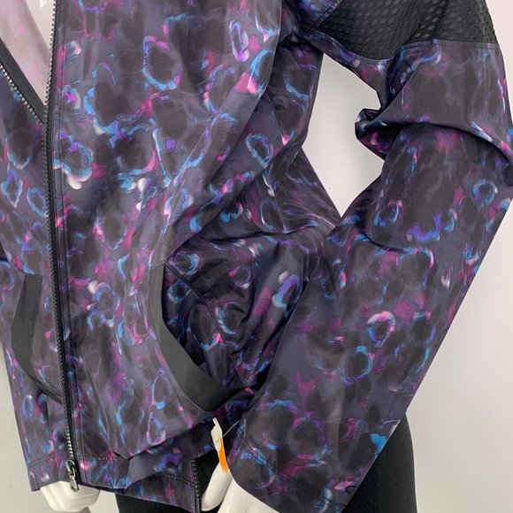 Champion Hooded Rain Jacket - Picture 4 of 7